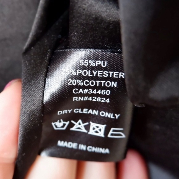 Veda +UO Crop Jacket- Women’s Size Petite - Picture 6 of 11